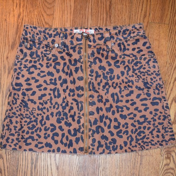 Free People Cheetah Mini Skirt - Picture 2 of 4